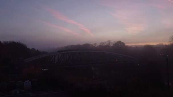 Misty Automne Wilderspool Pont Jetée Porte Faux Dessus Canal Navire — Video