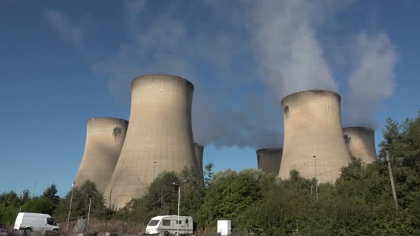 Large Chimneys Drax Power Station Drax Village Selby Yorkshire — Stock Video