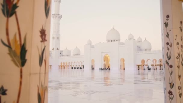 Moskee Van Sjeik Zayed Bij Zonsondergang Abu Dhabi Stad — Stockvideo