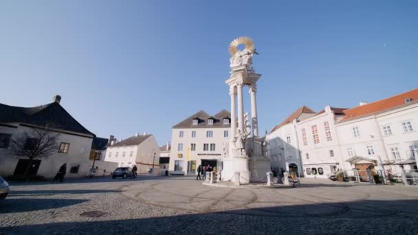 Dreifaltigkeitssaule Holy Trinity Column Krems Der Donau Österrike — Stockvideo