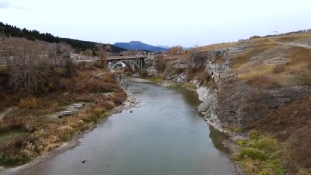 Imágenes Aéreas Cámara Lenta Puente Arco Cubierta Spandrel Abierto Cerca — Vídeo de stock