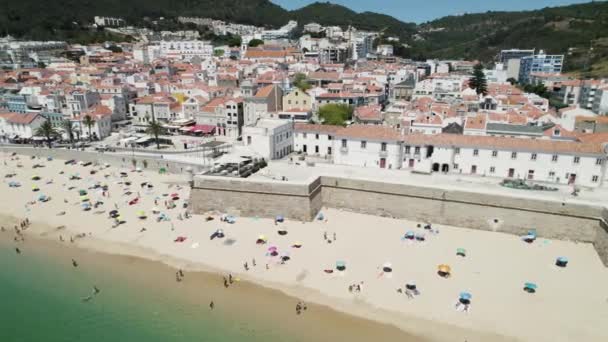 Sesimbra Plajında Portekiz Dinlenen Insanlar Havadan Daire Çizme — Stok video