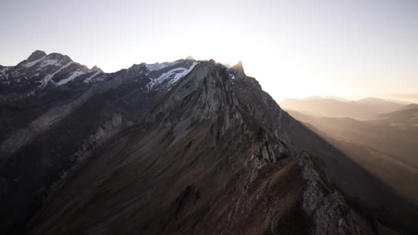 Zeitraffer Bei Sonnenuntergang Schaflergrat Appenzell Schweiz Der Goldene Schein Hinter — Stockvideo