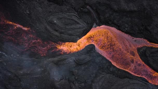 Drone Voando Para Cima Revelando Fluxos Lava Vulcão Cumbre Vieja — Vídeo de Stock