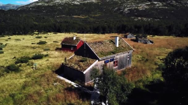 Samotny Budynek Norwegii Piękne Krajobrazy — Wideo stockowe