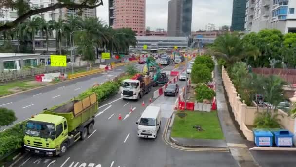 Tráfico Intersección Novena Construcción Marcha Vista Ángulo Alto — Vídeo de stock