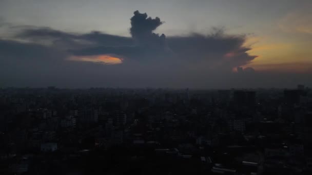 Third World Nation Metropolis Aerial Drone View Dramatic Sunset Cityscape — Αρχείο Βίντεο