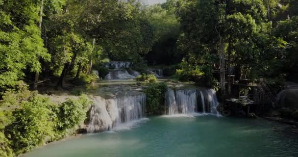 Widok Powietrza Wodospad Cambugahay Dziurę Basenie Siquijor Filipiny — Wideo stockowe