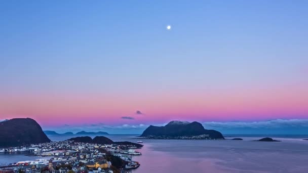 Aerial Time Lapso Colorido Amanecer Amanecer Sobre Ciudad Portuaria Noruega — Vídeo de stock