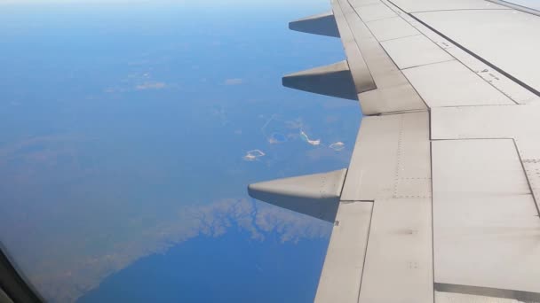 Летит Над Мексиканским Заливом Береговой Линией Ниже — стоковое видео