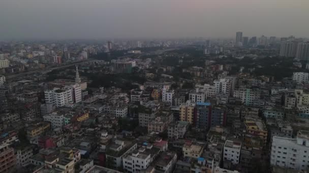 Volando Sobre Ciudad Dhaka Scape Avión Tripulado Aéreo Disparado Densas — Vídeo de stock