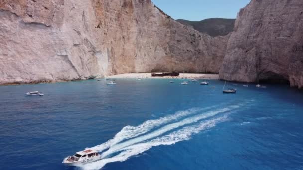 Vista Aérea Sobre Água Praia Zakynthos Zante Com Velho Naufrágio — Vídeo de Stock