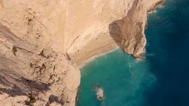 Arriba Hacia Abajo Zakynthos Isla Con Playas Doradas Costas Rocosas — Vídeos de Stock