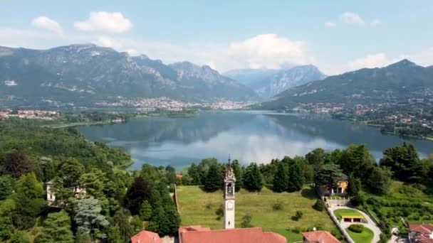 Zvonice Jezero Hora Severní Itálie — Stock video