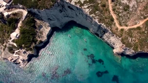 Zakynthos Eiland Met Gouden Stranden Enorme Rotsachtige Kusten Wit Strand — Stockvideo