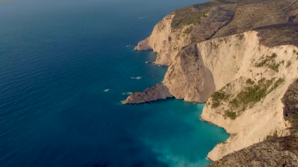 토스는 과거대 섬입니다 수정처럼 무더기 — 비디오