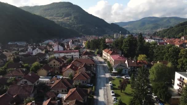 Ivanjica República Sérvia Vista Aérea Small Valley Town Edifícios Main — Vídeo de Stock