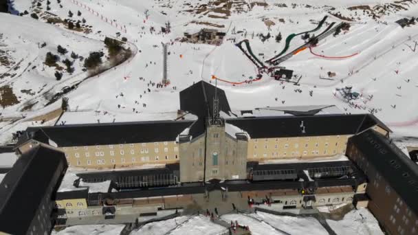 Aérea Ermita Nuria Los Pirineos Disparo Aéreo Circular — Vídeo de stock