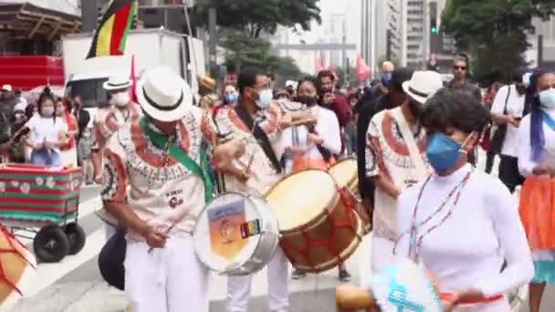 Drummers Vieren Black Consciousness Day Sao Paulo Demonstratie — Stockvideo