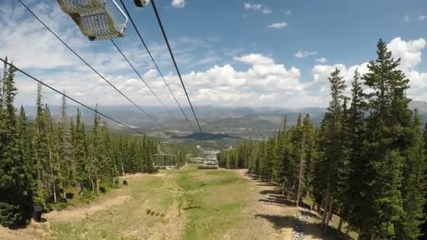Montar Telesilla Por Montaña Verano Una Estación Esquí Popular Colorado — Vídeos de Stock