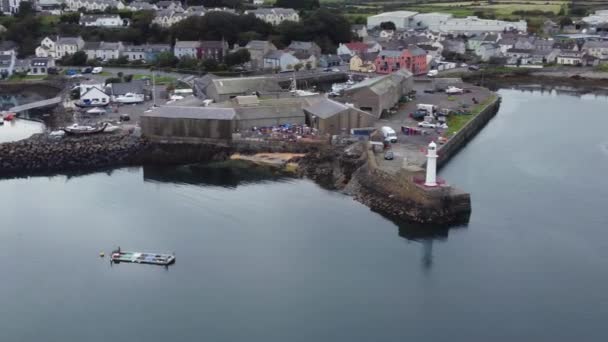 Vista Aérea Del Puerto Ciudad Ardglass Día Nublado County Irlanda — Vídeos de Stock