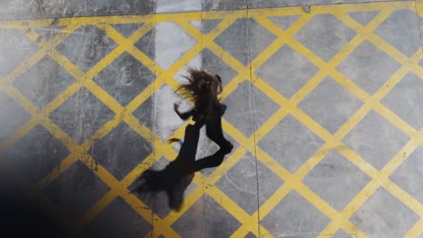 Dançando Cray Cray Livre Fluindo Local Estacionamento Barcelona — Vídeo de Stock