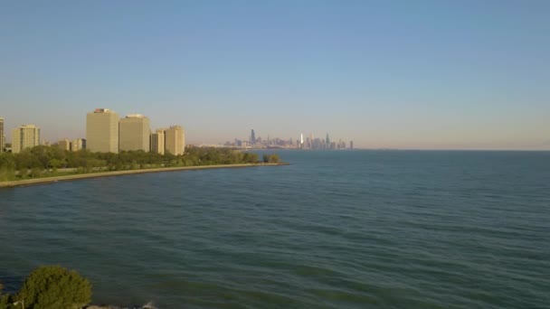Uzaktaki Chicago Illinois Havadan Görüntüsü Güney Chicago Michigan Gölü — Stok video