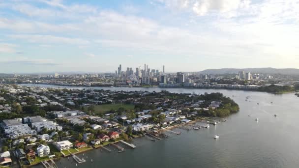 Fila Jetty Bulimba Brisbane River Suburbio Cbd Durante Día Queensland — Vídeos de Stock