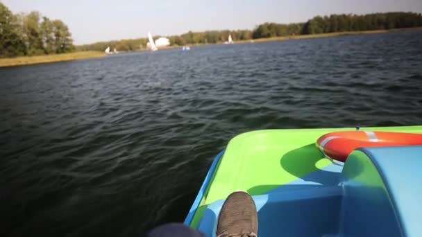 Atividade Lazer Remo Barco Através Rio — Vídeo de Stock