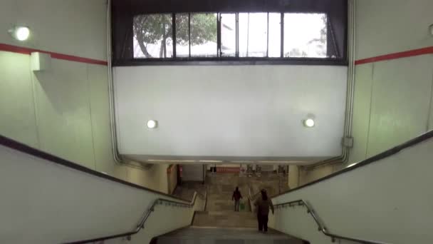 Wejście Stacji Metra Meksyku Ameryka Łacińska Schodząc Schodach Pod Ziemią — Wideo stockowe