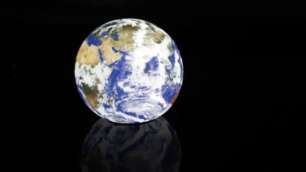 Лука Джаррам Освітлював Плаваючу Землю Відбиваючи Спалахи Пеннінгтона Нічній Орбіті — стокове відео