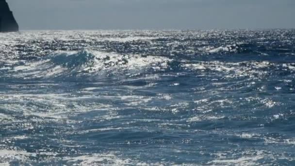 Slow Motion Shot Midday Waves Break Coast Madeira Portugal — Stock Video