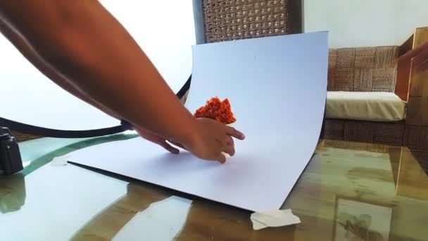 Helado Afeitado Papel Blanco Sin Costuras Demostración Fotografía Casera Bricolaje — Vídeos de Stock