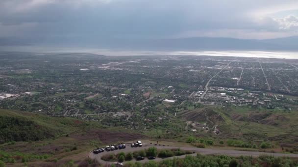 Flyover Squaw Peak Cascade Mountains Onthult Utah Valley — Stockvideo