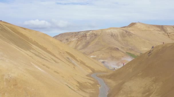 Kerlingarfjoll National Park Center Iceland Geothermal Vents Aerial — Stock Video