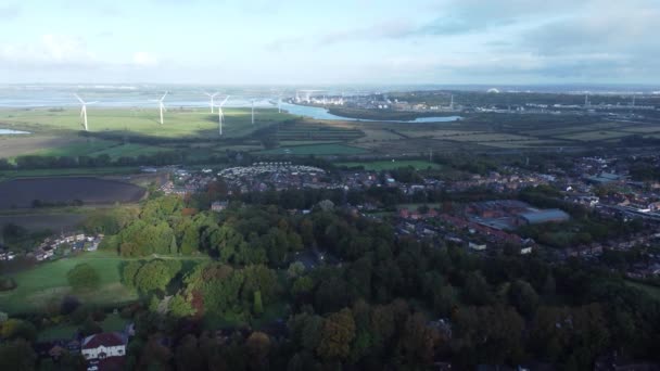 Cheshire Landbouwgrond Platteland Windmolenparken Turbines Opwekking Van Hernieuwbare Groene Energie — Stockvideo