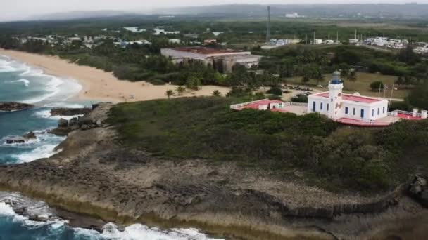 Vista Aérea Farol Arecibo Praia Idílica Poza Del Obispo Arecibo — Vídeo de Stock