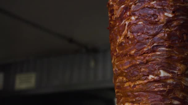 Kött Till Tacos Pastor Varm Grill Läcker Mexikansk Gatumat Traditionell — Stockvideo