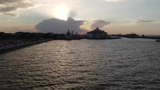 Sunlight Clouds New Orleans Louisiana West End Neborhood Sunrise Letecký — Stock video