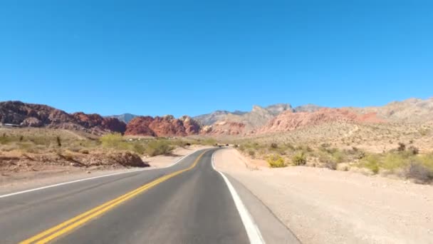 Automobili Che Viaggiano Desert Road — Video Stock