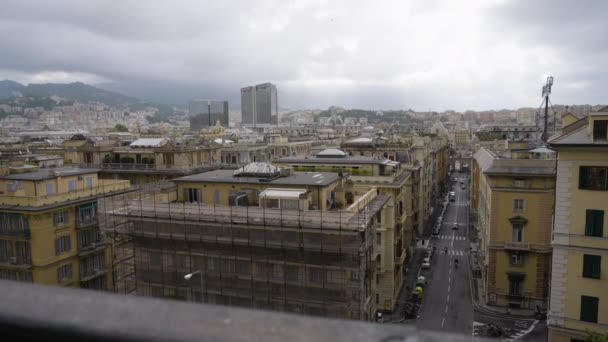 Vista Sulla Strada Degli Edifici Genova Paesaggio Urbano All Orizzonte — Video Stock