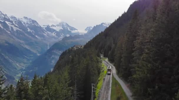 Flygfoto Litet Bergståg Jungfraujoch Region — Stockvideo