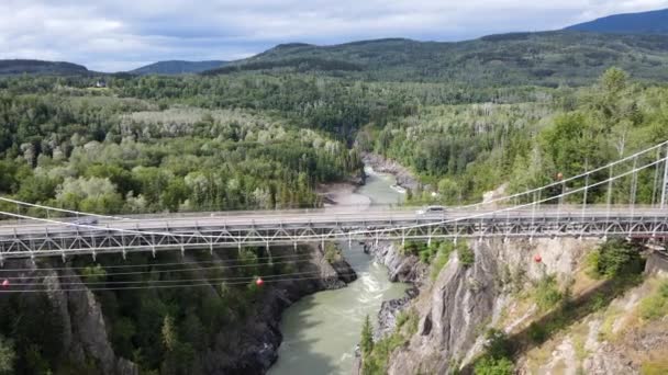Aerial Footage Filmed 30Fps Approaching Flying Old Canyon Bridge Remote — Stock Video