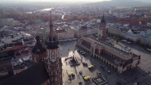 Luchtfoto Cirkelen Main Market Square Gouden Uur Krakau — Stockvideo