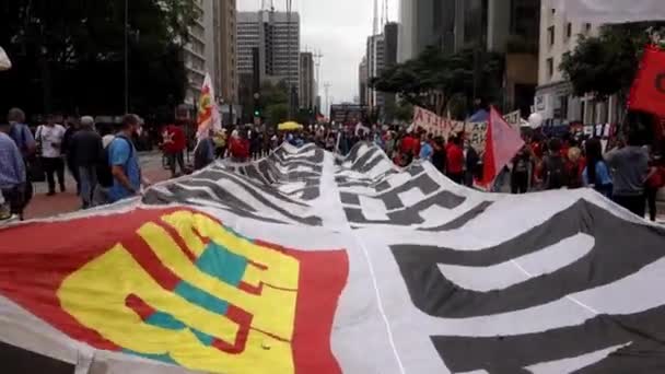 Brezilya Cumhurbaşkanı Bolsonaro Karşı Protesto Paulista Bulvarı Nda Kara Vicdan — Stok video