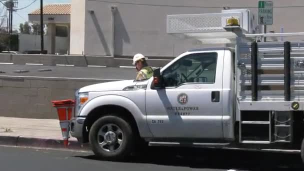 Trabajadores Del Agua Energía Arreglar Problema — Vídeo de stock