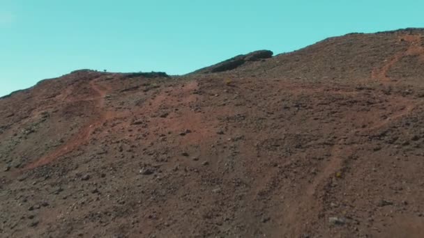 Rocky Έρημο Πίσω Από Κόκκινο Mount Aerial Drone — Αρχείο Βίντεο