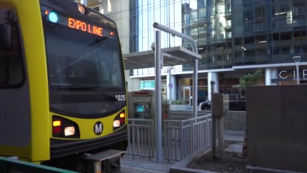 Tren Metro Pasando Por Rápido — Vídeos de Stock