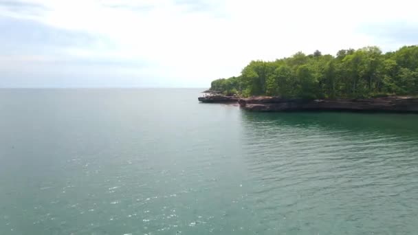 Orillas Del Lago Nacional Wisconsin Playa Myers Cerca Curnocopia Vista — Vídeo de stock