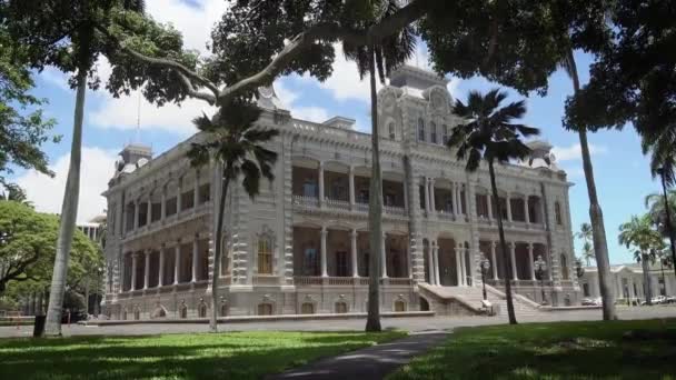 Εξωτερική Γωνία Του Παλατιού Iolani Στη Χονολουλού Της Χαβάης — Αρχείο Βίντεο
